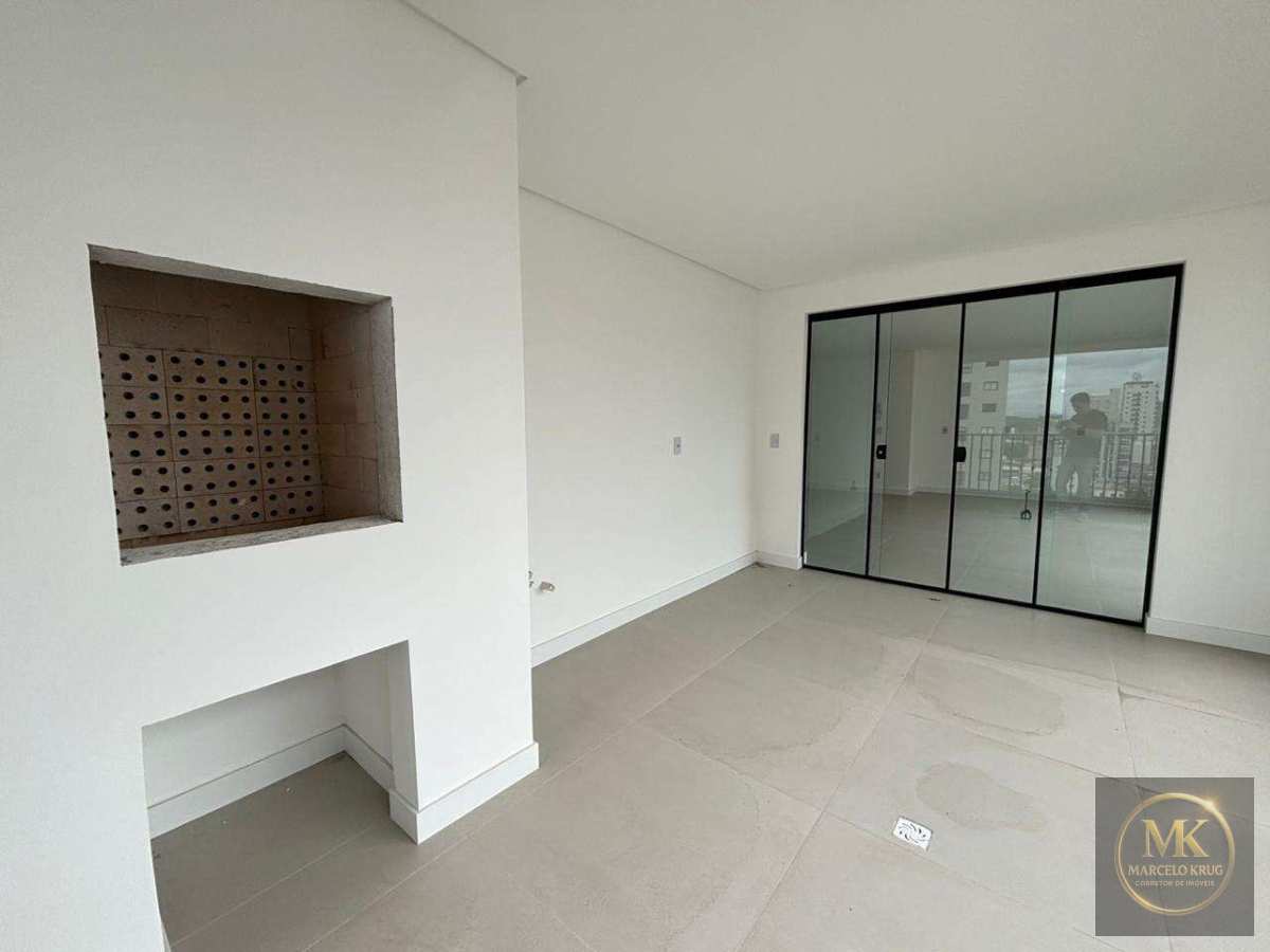 Apartamento á Venda 3 suítes com 144.65 m2 Privativos 2 Vagas Pagamento Parcelado Direto Proprietário Perequê Porto Belo - Marcelo Krug Corretor de Imóveis