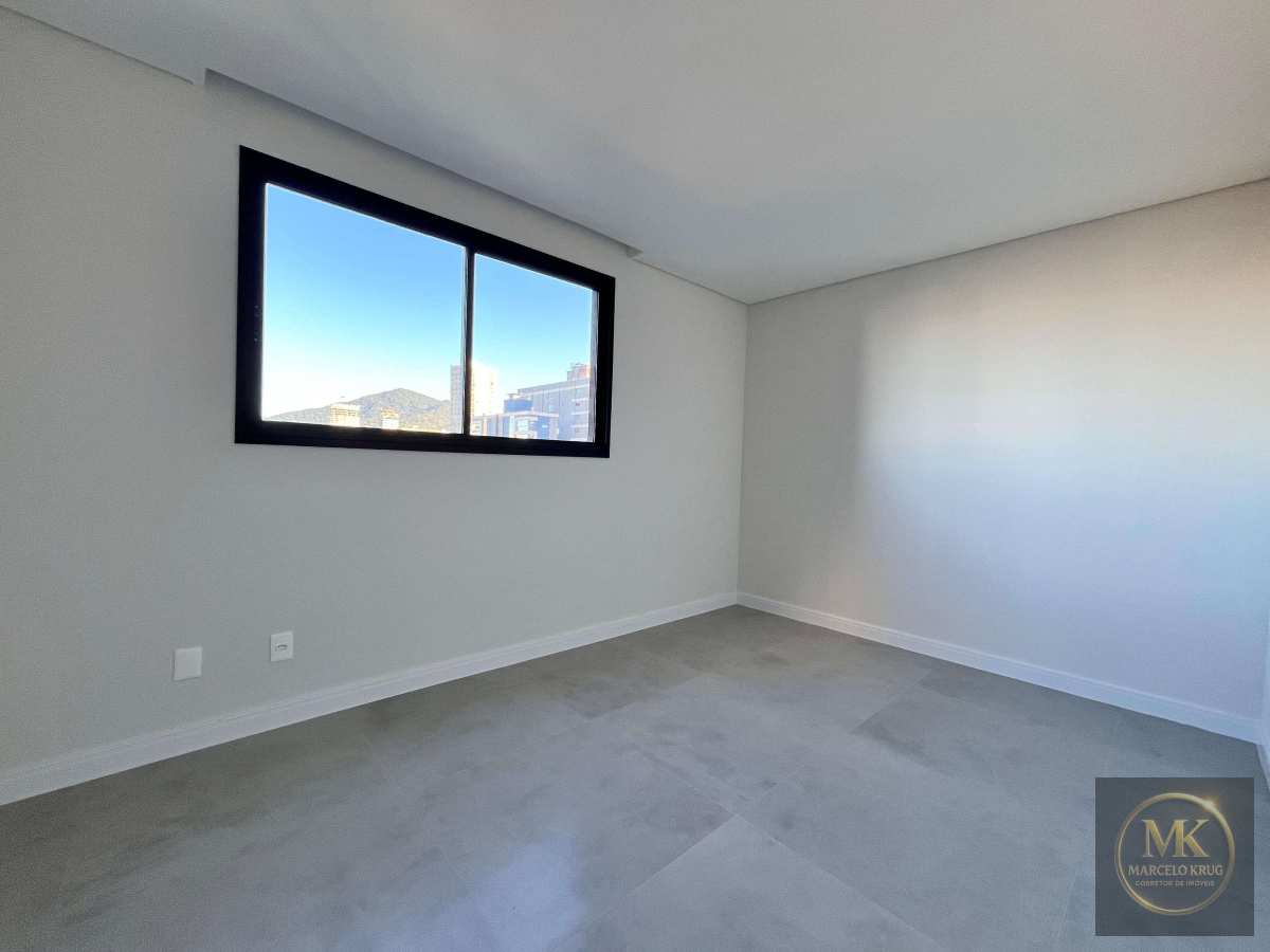 Apartamento á Venda 3 suítes com 147m2 Privativos + 2 Vagas Pagamento Facilitado Com Proprietário em Perequê Porto Belo - Marcelo Krug Corretor de Imóveis