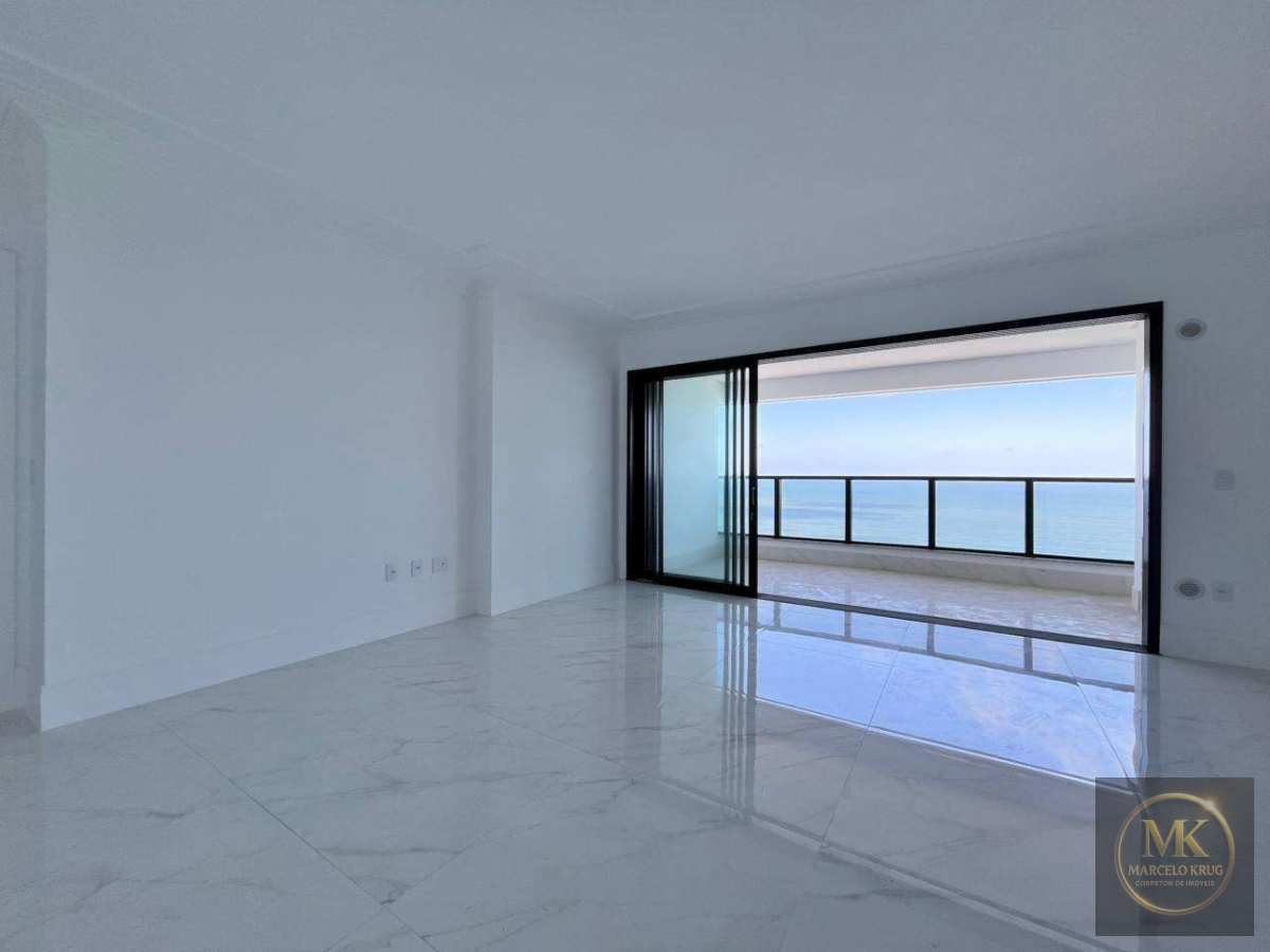 Apartamento á Venda Vista Mar 3 Suítes com 151.00m2 Privativos + 3 Vagas ,Pagamento Direto Proprietário no Centro de Itapema - Marcelo Krug Corretor de Imóveis