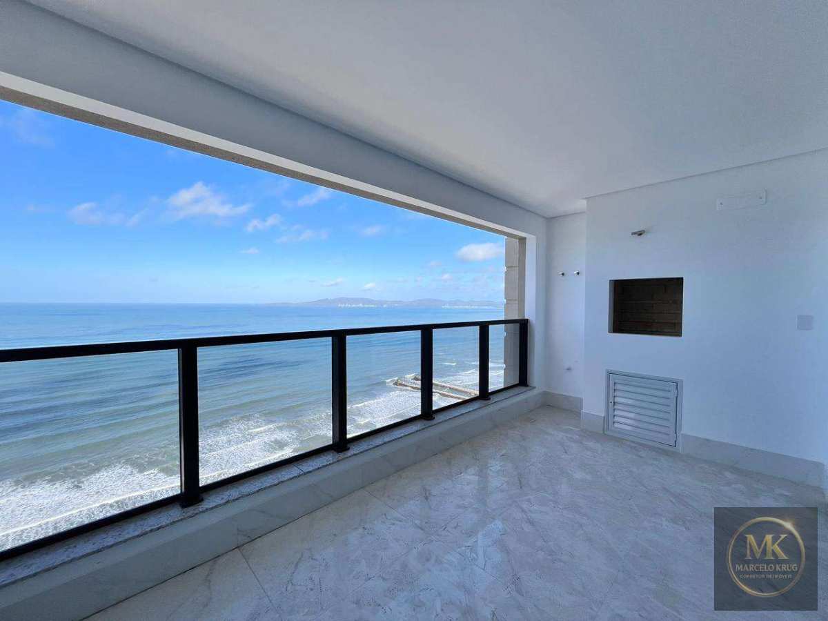 Apartamento á Venda Vista Mar 3 Suítes com 151.00m2 Privativos + 3 Vagas ,Pagamento Direto Proprietário no Centro de Itapema