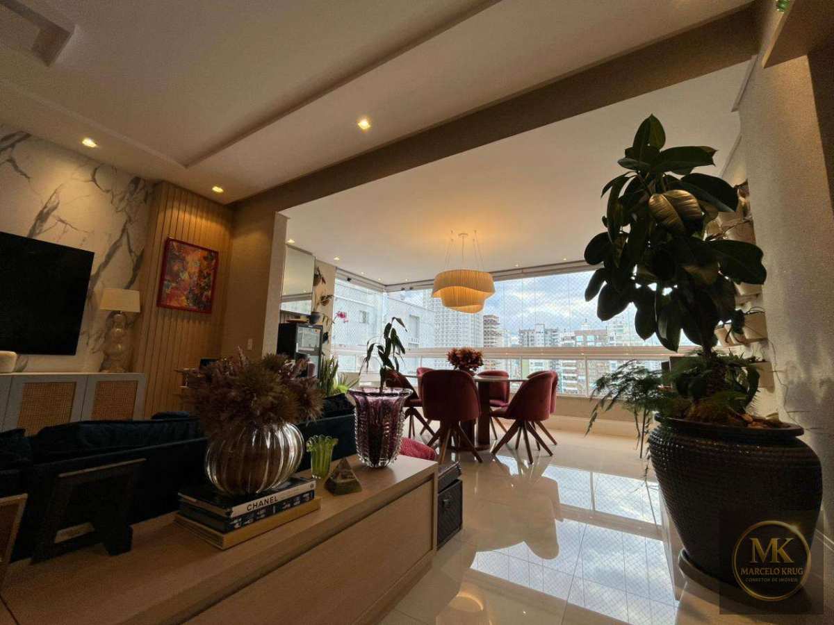 Apartamento á Venda 3 Suítes Sendo 1 Máster 145m2 Privativos 2 vagas Pagamento Direto Cliente Meia Praia Itapema - Marcelo Krug Corretor de Imóveis