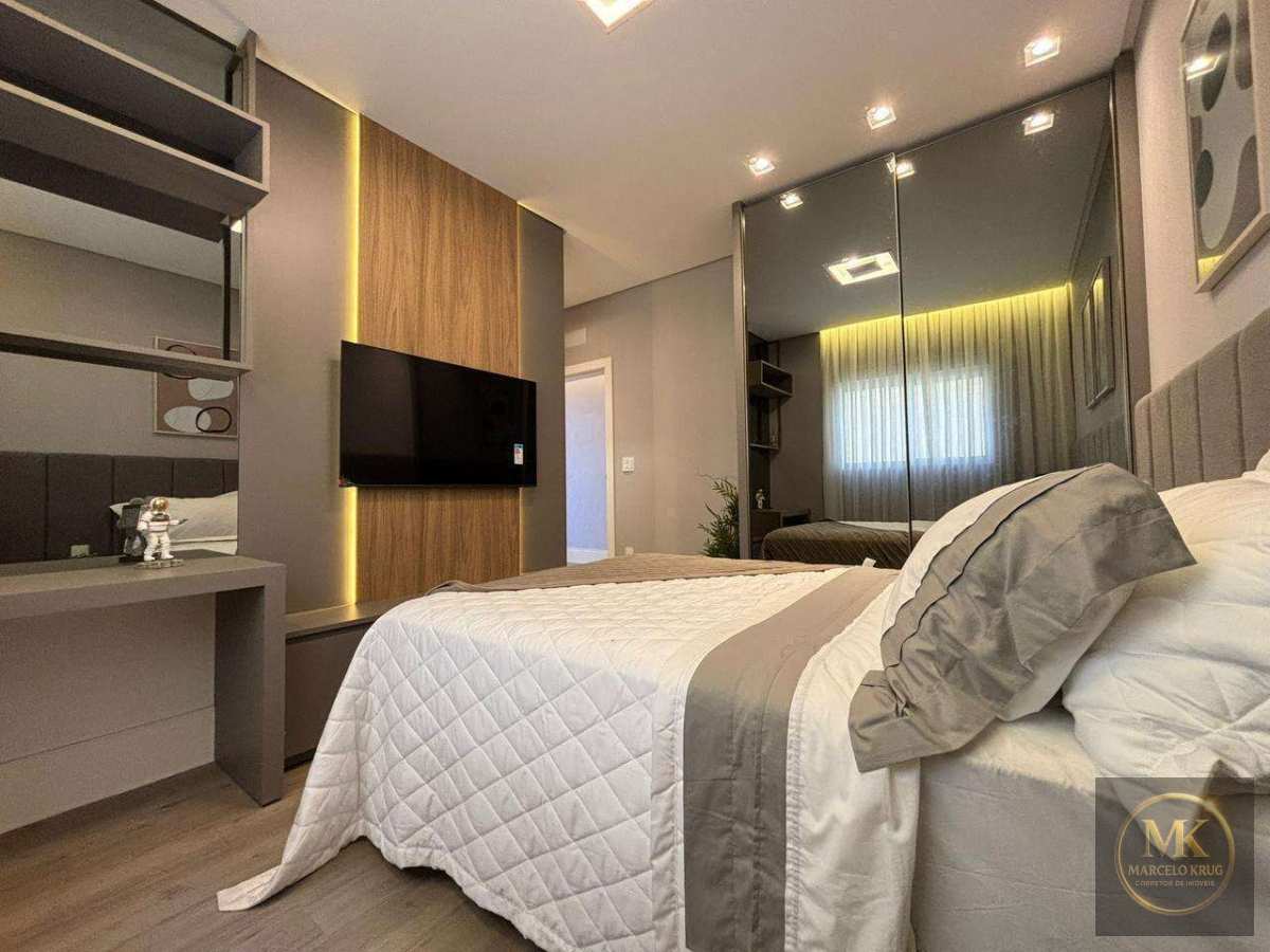 Apartamento á Venda 3 suítes sendo 1 Máster + 3 vagas de Garagem + Lazer Pagamento Facilitado Direto Meia Praia Itapema - Marcelo Krug Corretor de Imóveis