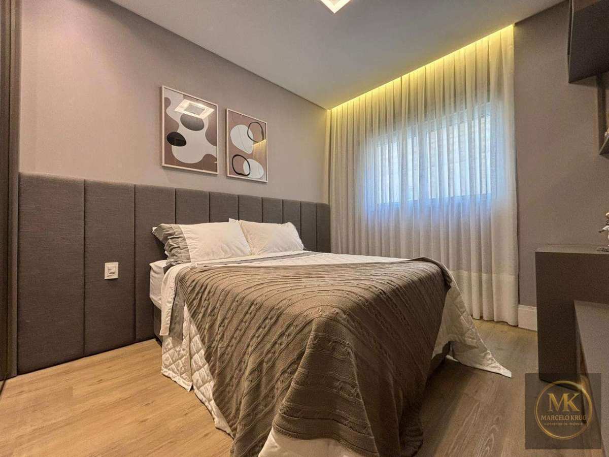 Apartamento á Venda 3 suítes sendo 1 Máster + 3 vagas de Garagem + Lazer Pagamento Facilitado Direto Meia Praia Itapema - Marcelo Krug Corretor de Imóveis