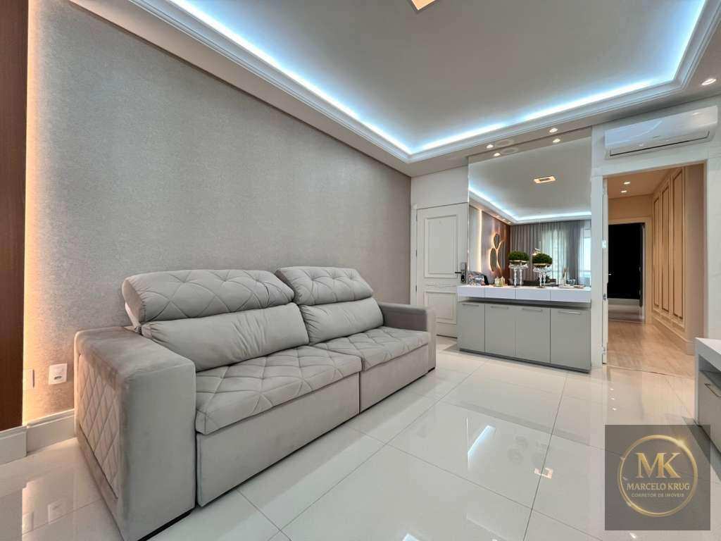 Apartamento á Venda 3 suítes Sendo 1 Máster + 3 vagas de Garagem Pagamento Direto Proprietário no Centro de Itapema - Marcelo Krug Corretor de Imóveis