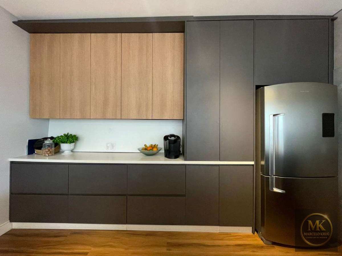 Apartamento á Venda 4 Dormitórios Sendo 2 Suítes ( 1 Máster ) 164.00 m2 Privativos Pagamento Facilitado Direto em Meia Praia Itapema - Marcelo Krug Corretor de Imóveis