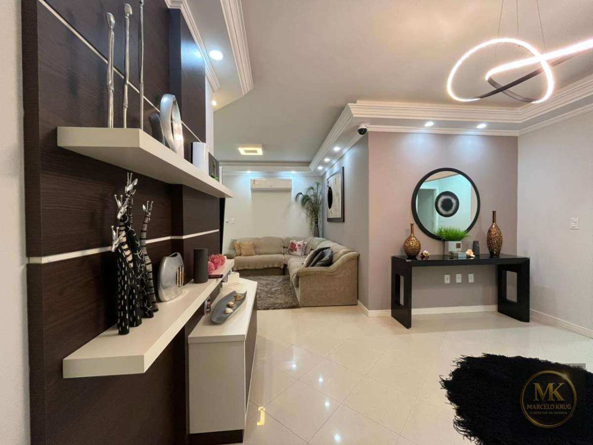 Apartamento á Venda 4 Dormitórios Sendo 2 Suítes 154.m2 Privativos 1 Vaga Pagamento Facilitado Direto em Meia Praia - Marcelo Krug Corretor de Imóveis