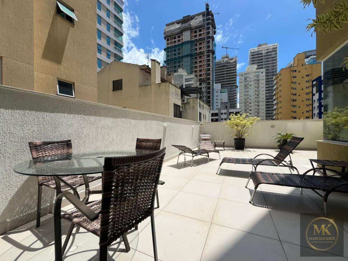 Apartamento á Venda 4 suítes 156.m2 Privativos 4 vagas Pagamento Facilitado em Meia Praia de Itapema SC - Marcelo Krug Corretor de Imóveis