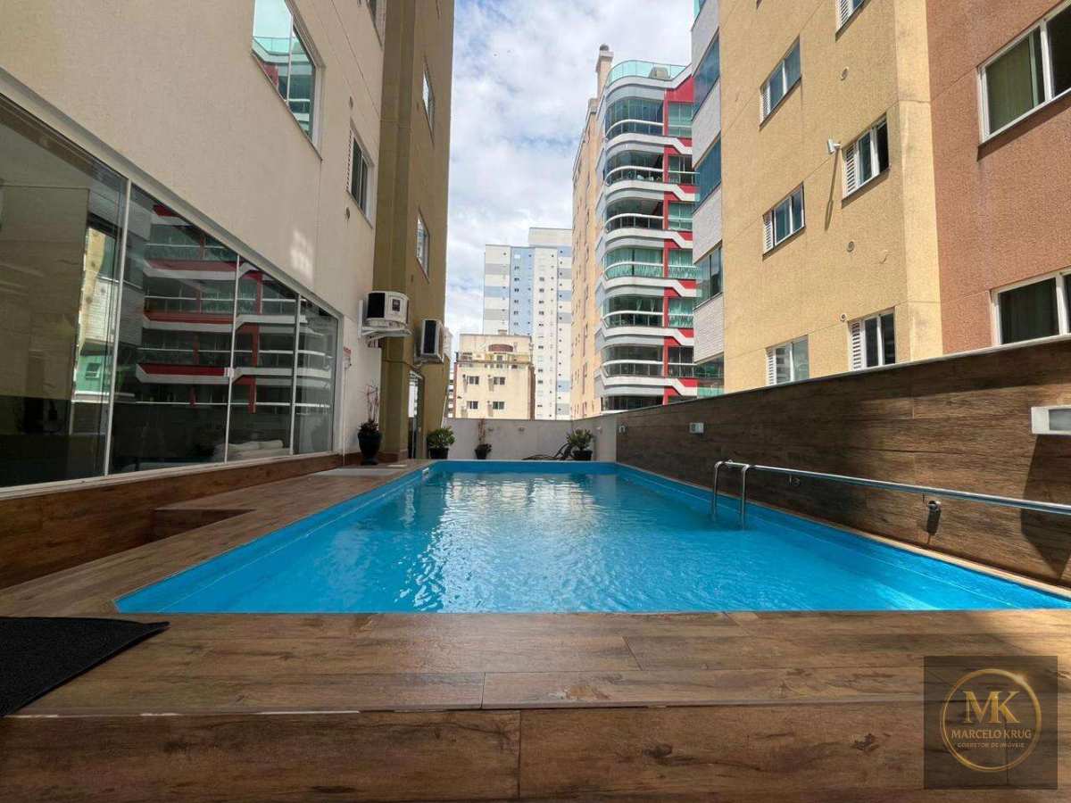 Apartamento á Venda 4 suítes 156.m2 Privativos 4 vagas Pagamento Facilitado em Meia Praia de Itapema SC