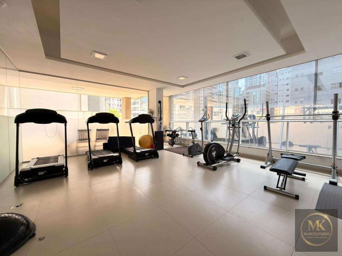 Apartamento á Venda 4 suítes  199.70m2 privativos 4 Vagas de Garagem em Meia Praia de Itapema Pagamento Facilitado. - Marcelo Krug Corretor de Imóveis