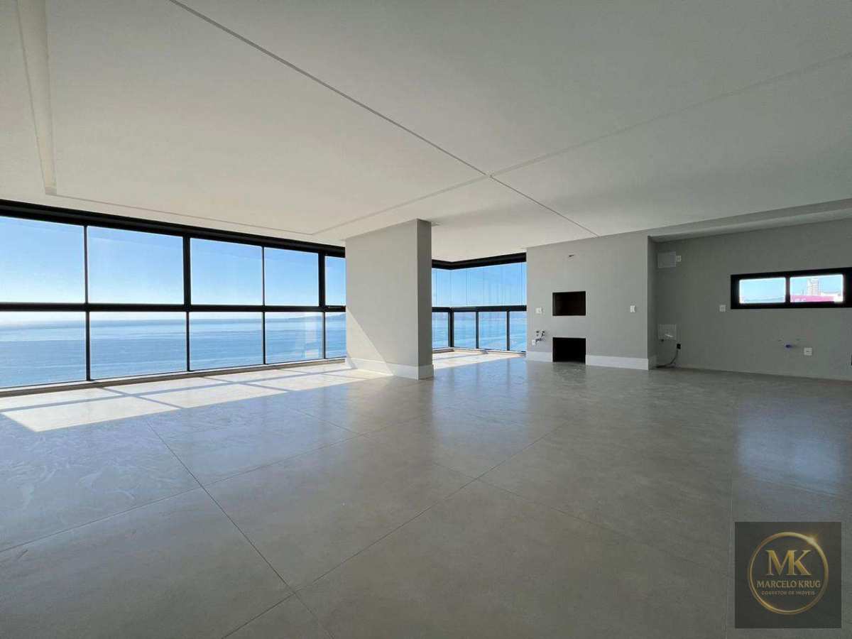 Apartamento á venda 4 Suítes 200.00m2 Privativos + 3 Vagas Garagem , Pagamento Direto Proprietário em Meia Praia Itapema