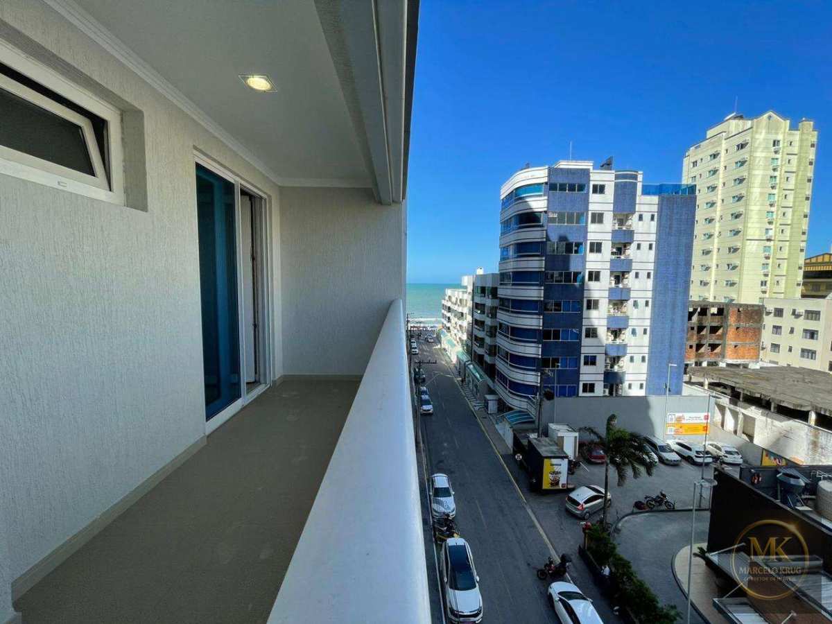 Apartamento á Venda 4 Suítes 225.00m2 Privativos + 3 Vagas Pagamento Direto Proprietário em Meia Praia - Marcelo Krug Corretor de Imóveis
