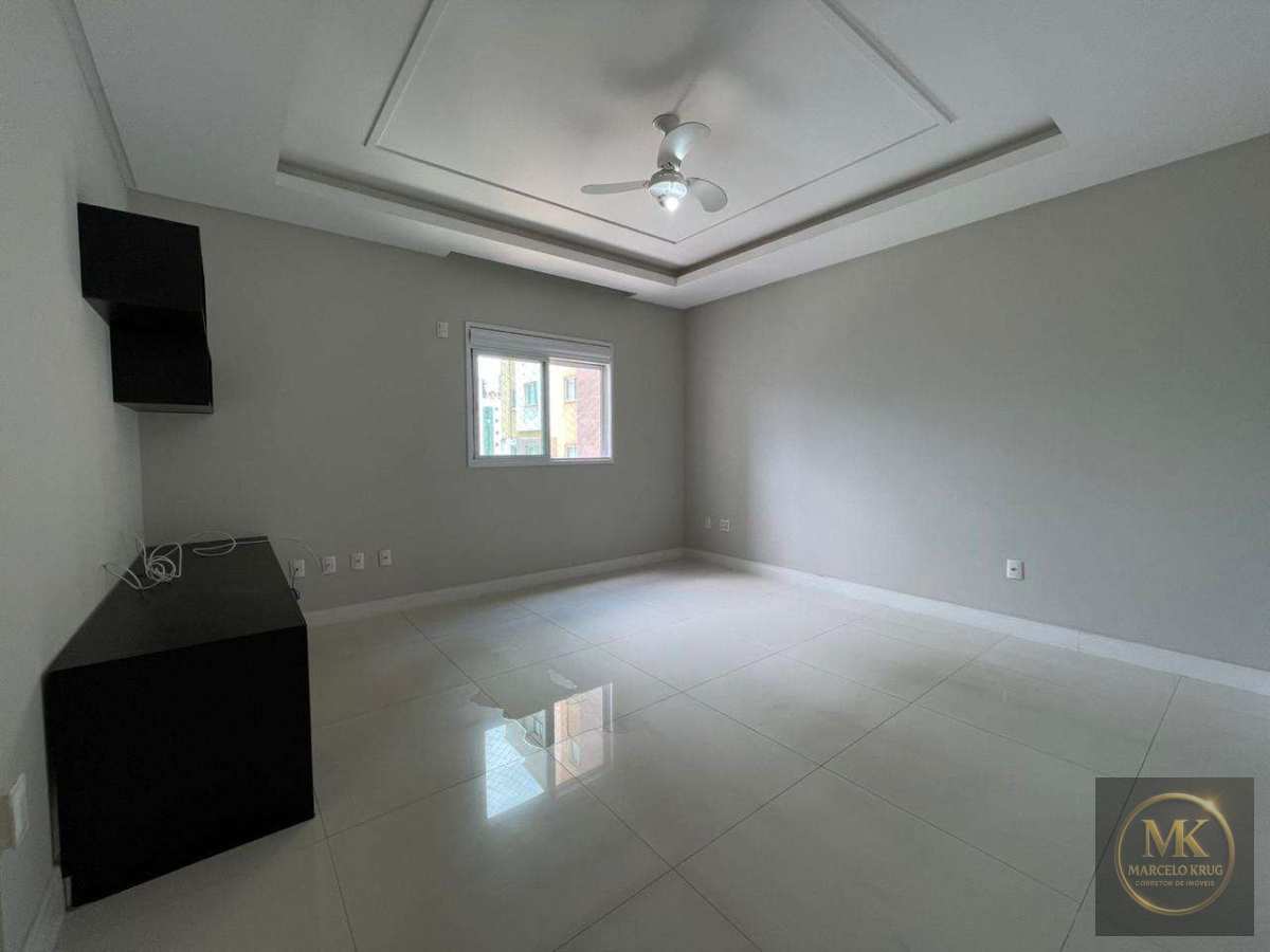 Apartamento á Venda 4 Suítes 228m2 Privativos Mobiliado Pagamento Facilitado Direto com Dono Meia Praia Itapema - Marcelo Krug Corretor de Imóveis