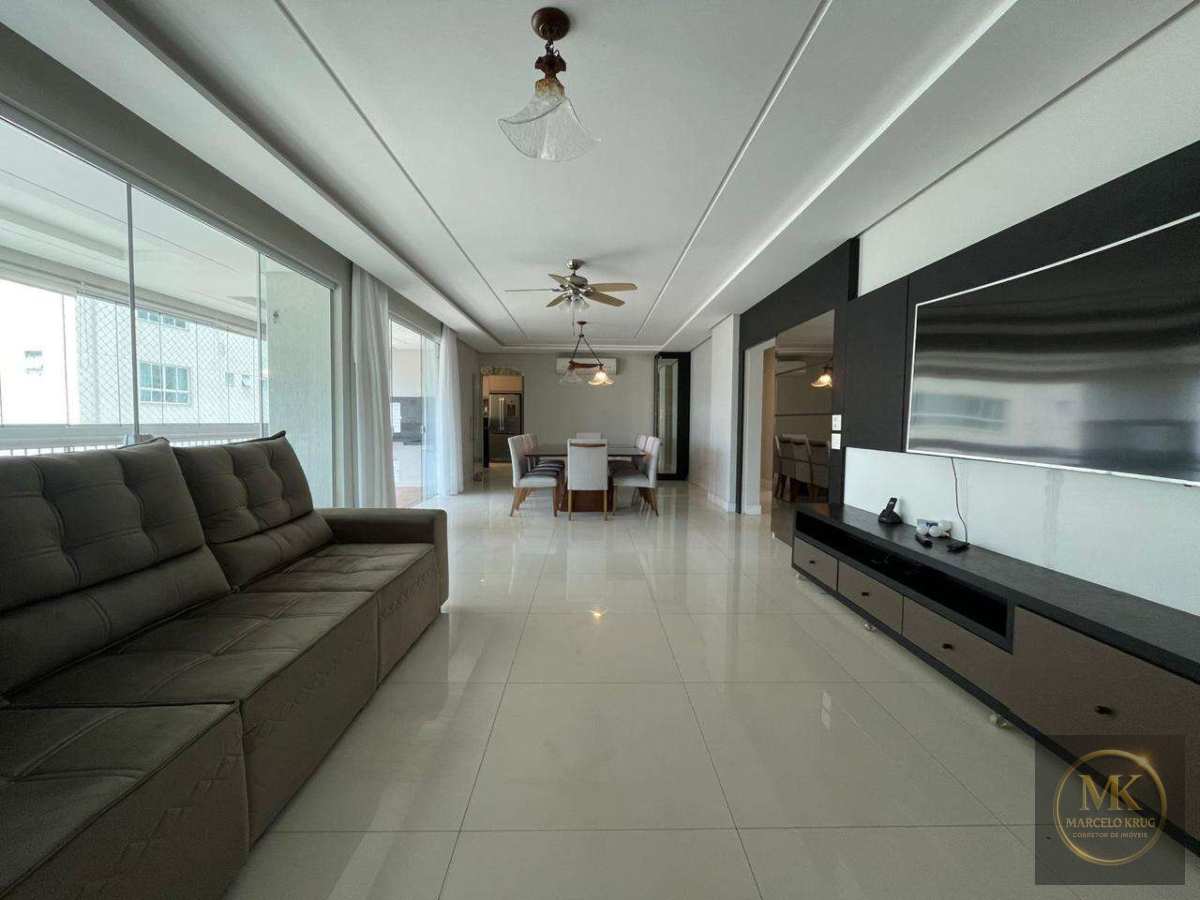 Apartamento á Venda 4 Suítes 228m2 Privativos Mobiliado Pagamento Facilitado Direto com Dono Meia Praia Itapema