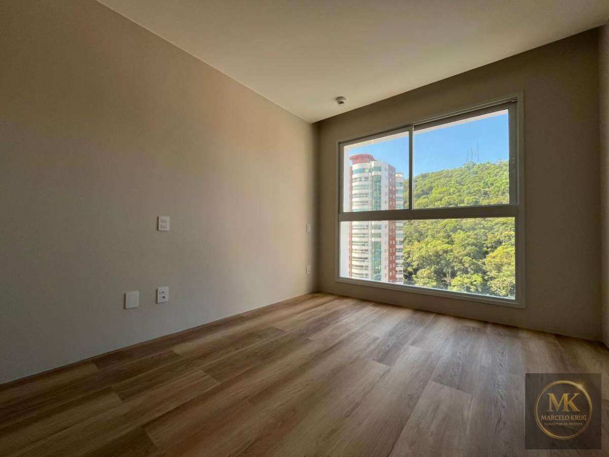 Apartamento á Venda 4 suítes + 3 Vagas Pagamento Facilitado Direto com Dono Balneário Camboriú SC - Marcelo Krug Corretor de Imóveis