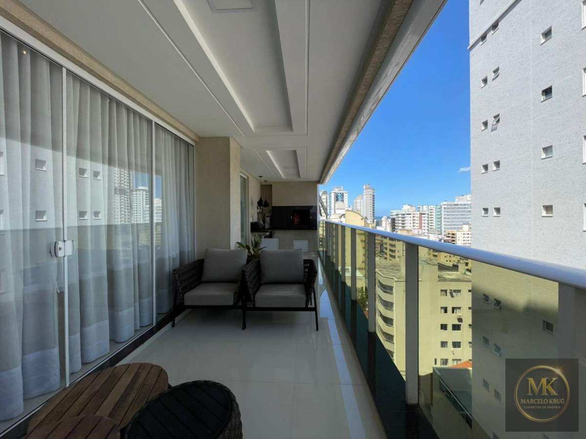 Apartamento á Venda 4 Suítes Mobiliado 228m2 Privativos 3 Vagas Pagamento Facilitado Direto Dono Meia Praia Itapema - Marcelo Krug Corretor de Imóveis