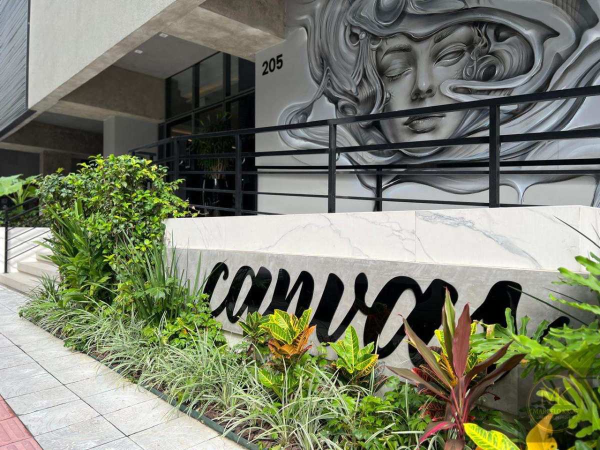 Apartamento á Venda 4 suítes sendo 1 Máster 180m2 privativos em Meia Praia de Itapema Pagamento Facilitado. - Marcelo Krug Corretor de Imóveis