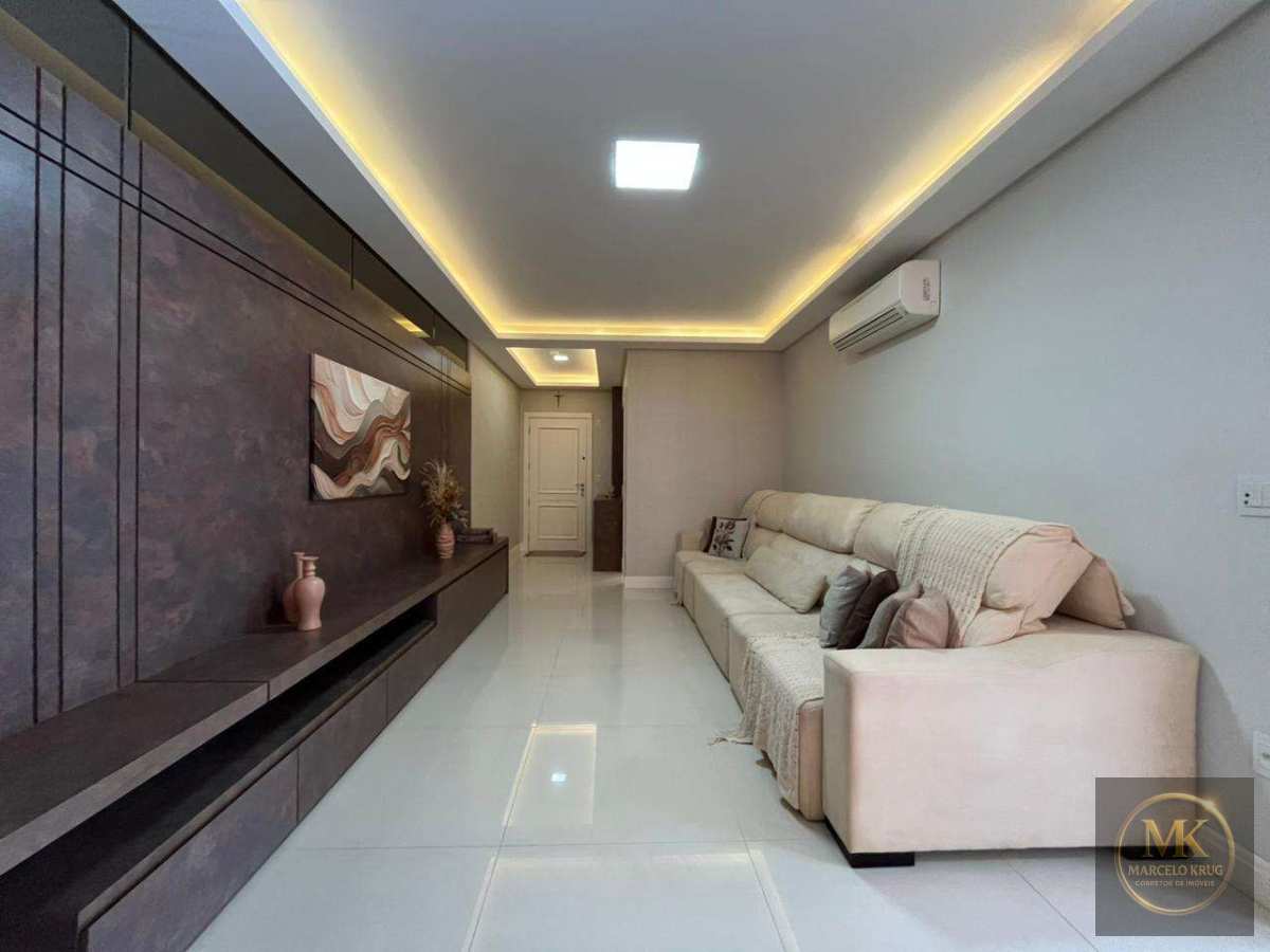 Apartamento á Venda 4 suítes, Sendo 1 Máster 209.m2 Privativos 3 vagas Pagamento Facilitado Centro de Itapema - Marcelo Krug Corretor de Imóveis