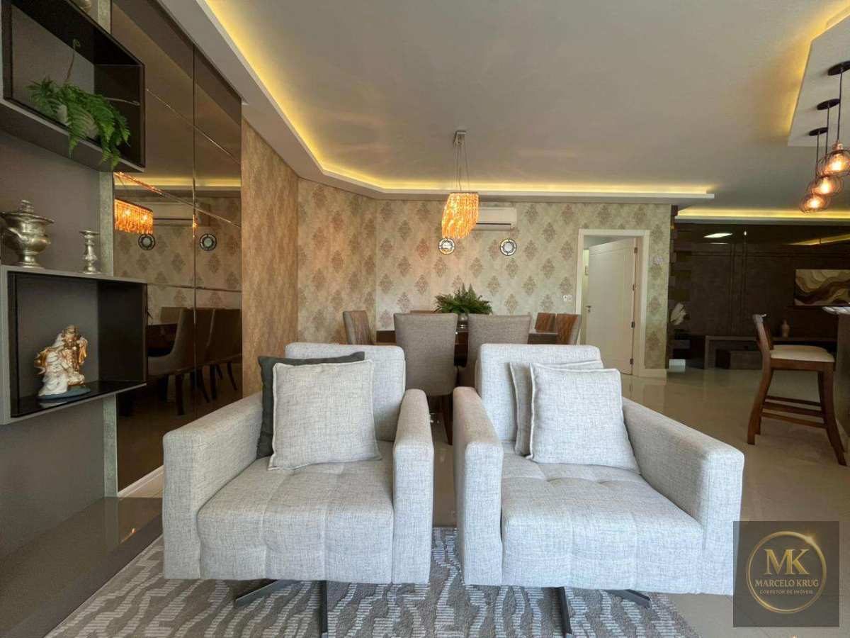 Apartamento á Venda 4 suítes, Sendo 1 Máster 209.m2 Privativos 3 vagas Pagamento Facilitado Centro de Itapema - Marcelo Krug Corretor de Imóveis