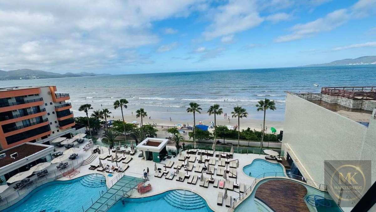 Apartamento á Venda 4 Suítes Sendo 1 Máster  281.m2 Privativos 3 vagas Pagamento Facilitado ,Frente Mar  Meia Praia Itapema - Marcelo Krug Corretor de Imóveis