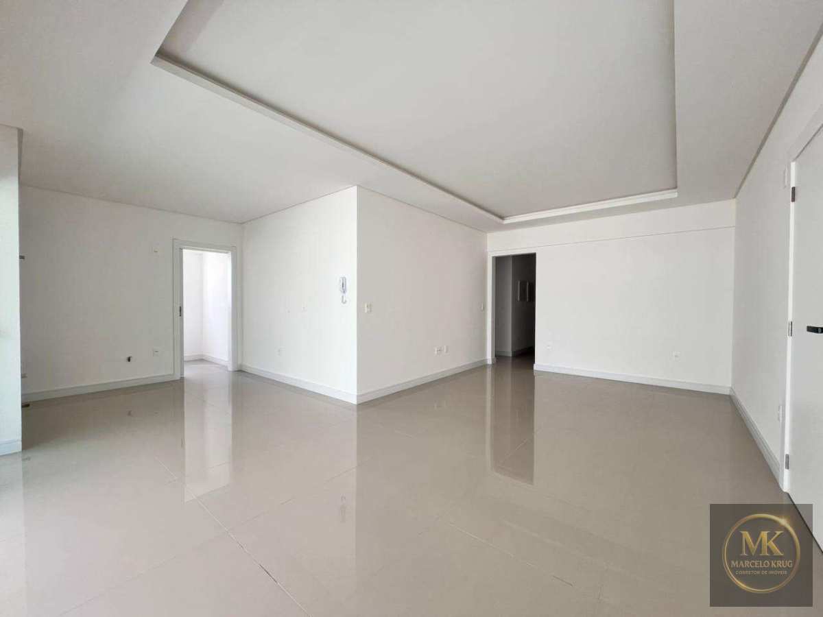 Apartamento á Venda 4 suítes Sendo 1 Máster 3 Vagas  Privativos Pagamento Facilitado direto com Proprietário Meia Praia Itapema - Marcelo Krug Corretor de Imóveis