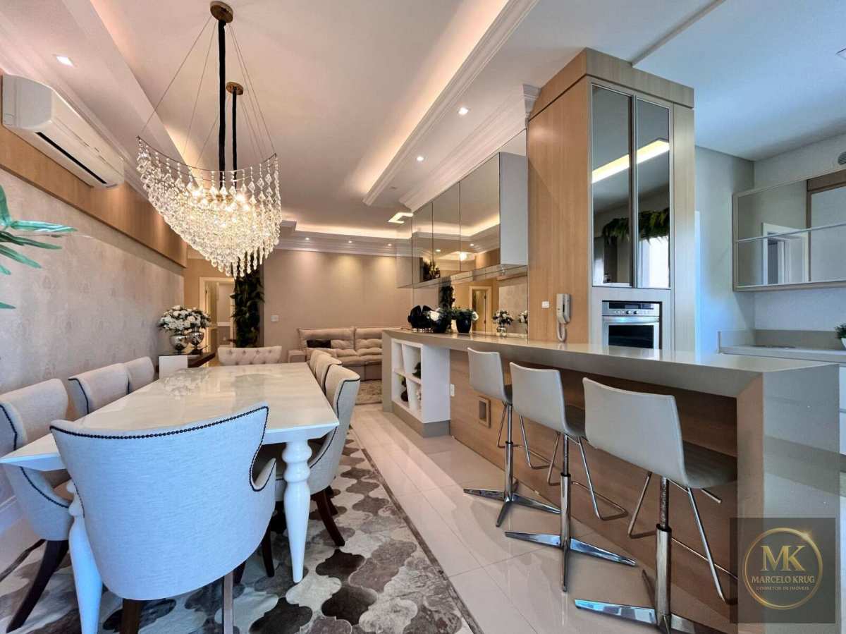 Apartamento á Venda 4 Suítes Sendo 1 Máster 3 vagas Garagem Pagamento Facilitado Direto Proprietário em Meia Praia de Itapema - Marcelo Krug Corretor de Imóveis