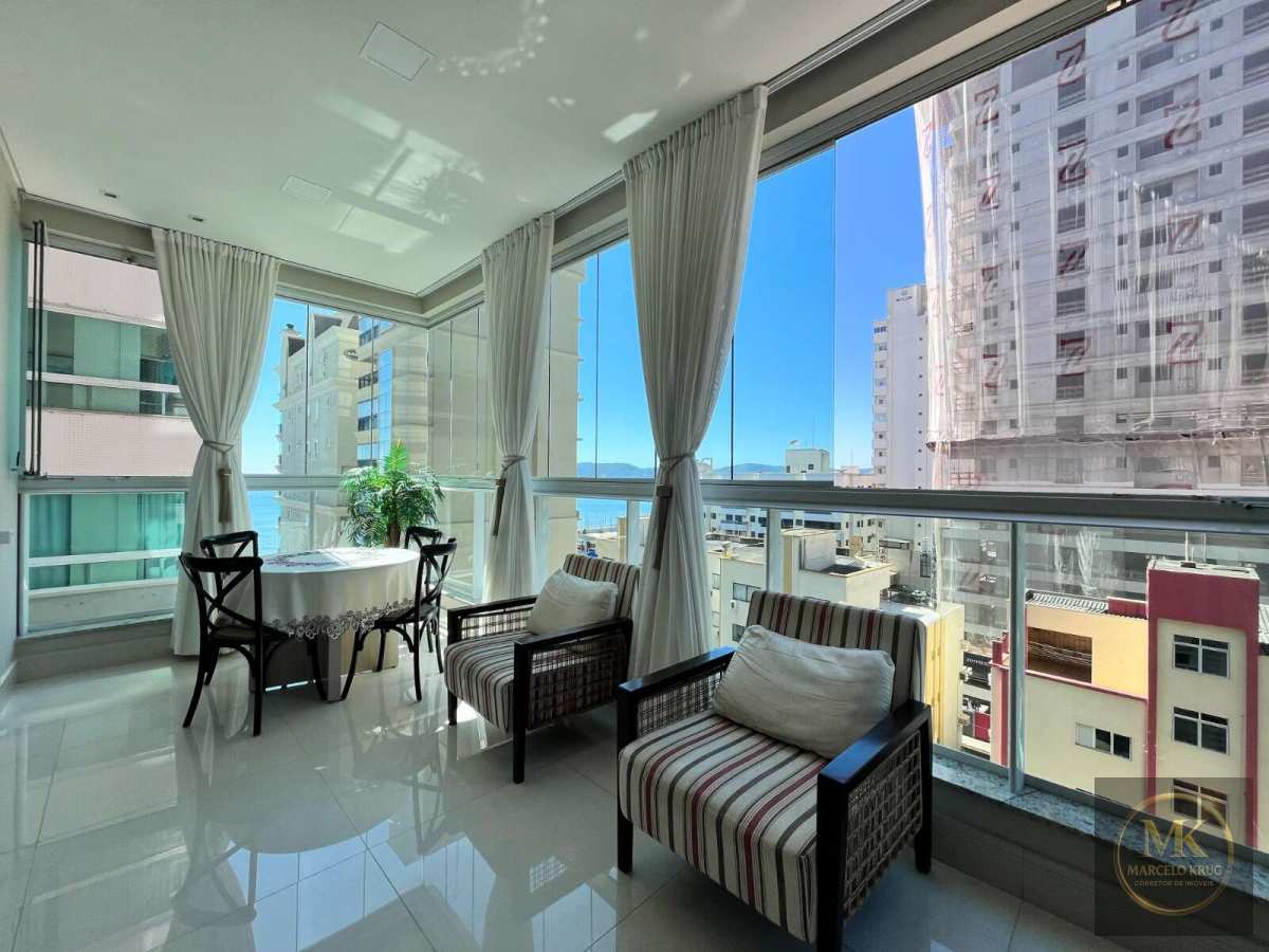 Apartamento á Venda 4 Suítes Sendo 1 Máster 3 vagas Garagem Pagamento Facilitado Direto Proprietário em Meia Praia de Itapema