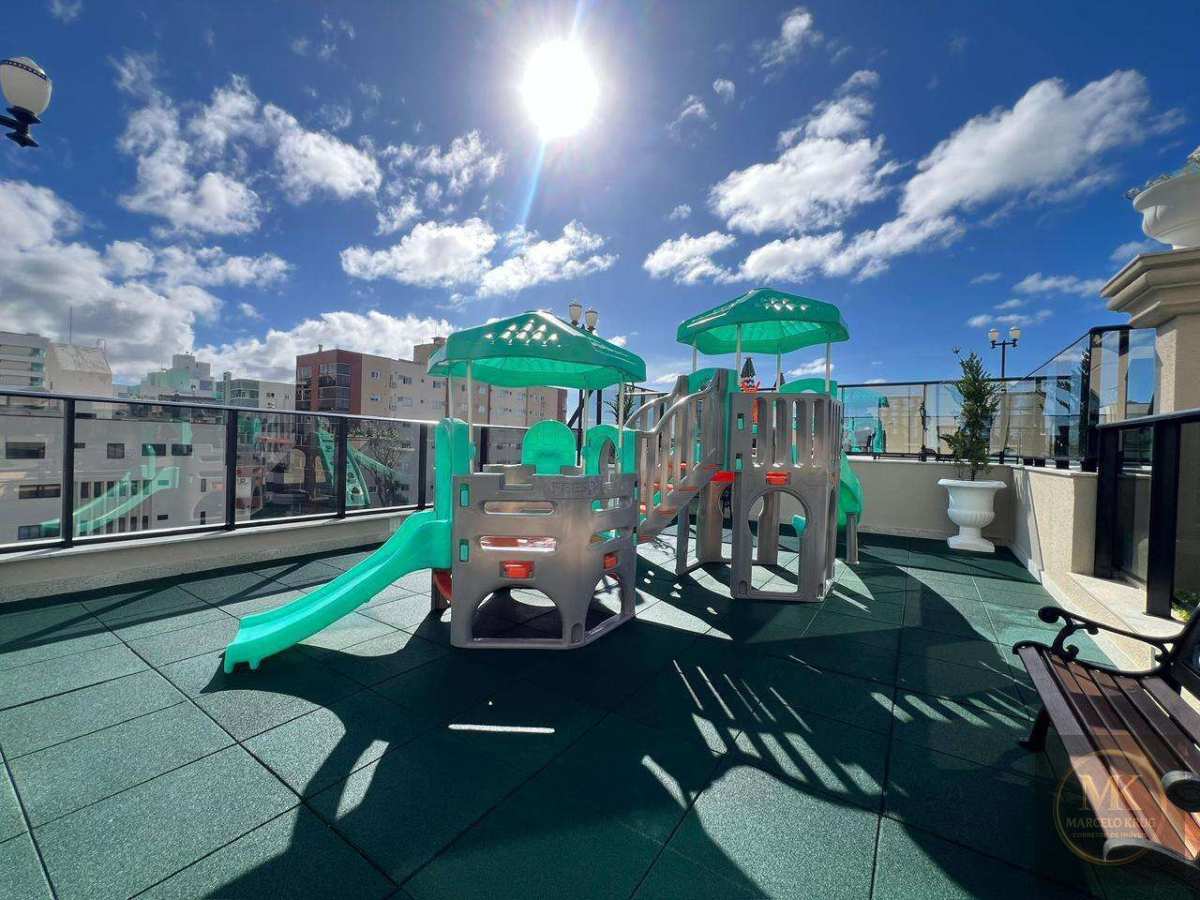 Apartamento á Venda 4 suítes sendo 1 Máster 458m2 privativos Quadra Mar Centro de Itapema Pagamento Facilitado. - Marcelo Krug Corretor de Imóveis