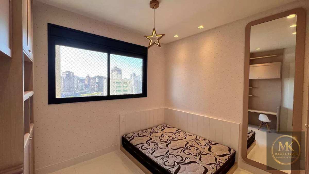 Apartamento á Venda 4 suítes sendo 177m2 privativos 3 Vagas Garagem em Meia Praia de Itapema Pagamento Facilitado. - Marcelo Krug Corretor de Imóveis