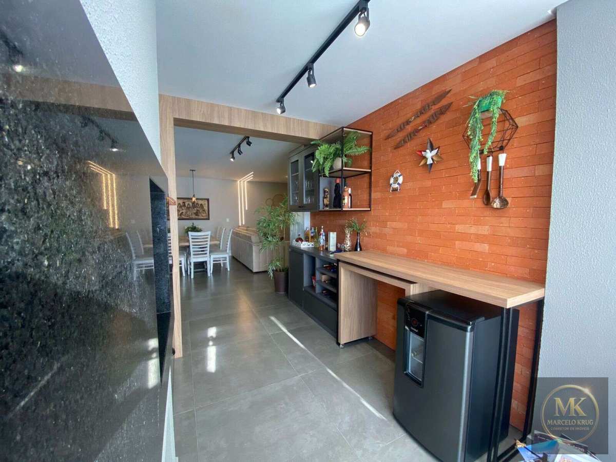 Apartamento à Venda, com 3 Suítes + 2 vagas Pagamento Facilitado Direto com Proprietário Em Meia Praia Itapema Baixou Valor - Marcelo Krug Corretor de Imóveis