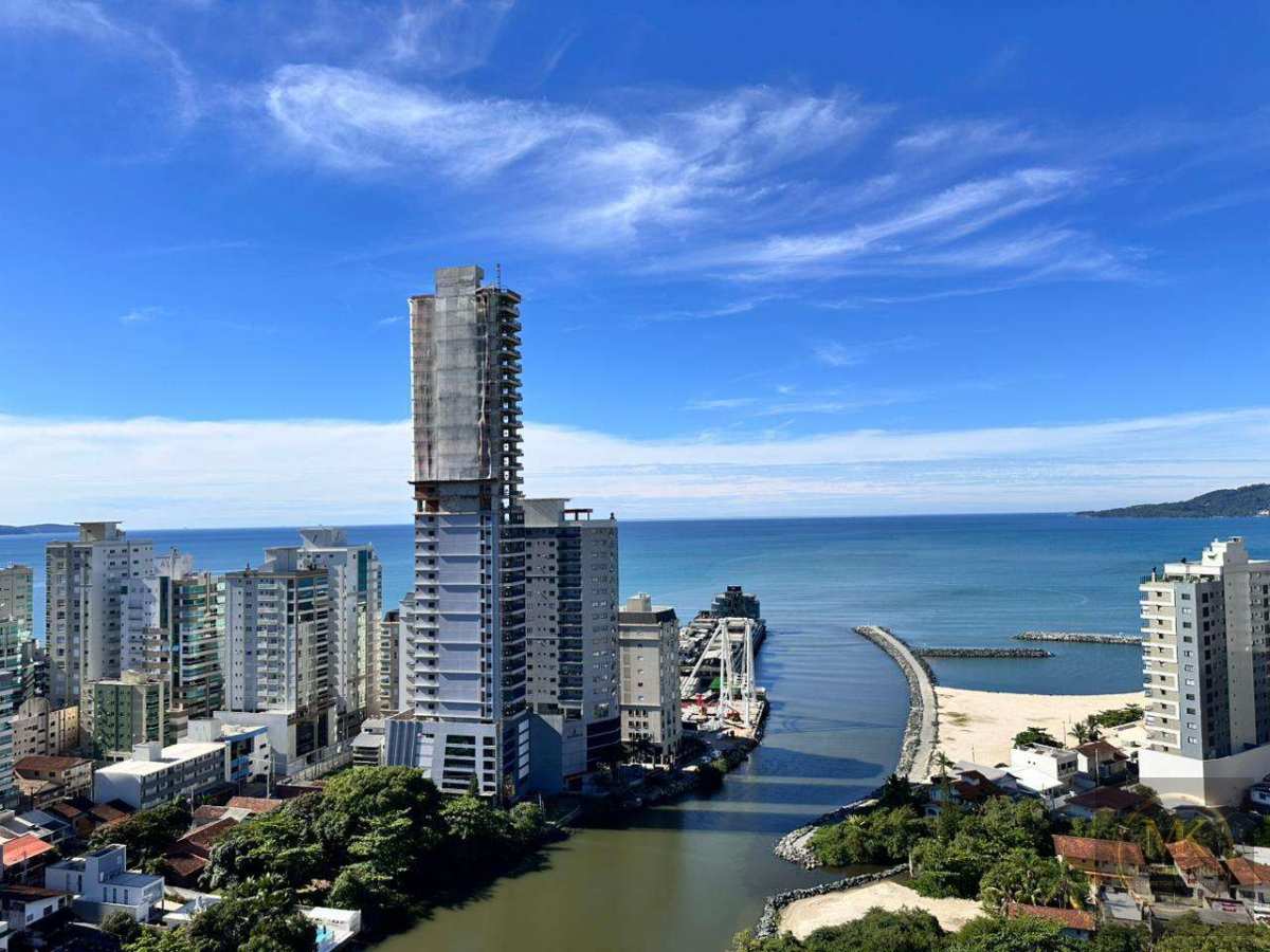 Apartamento á Venda com Vista Mar, 2 Suítes 88m2 Privativos 2 vagas Pagamento Direto Cliente Perequê Porto Belo - Marcelo Krug Corretor de Imóveis