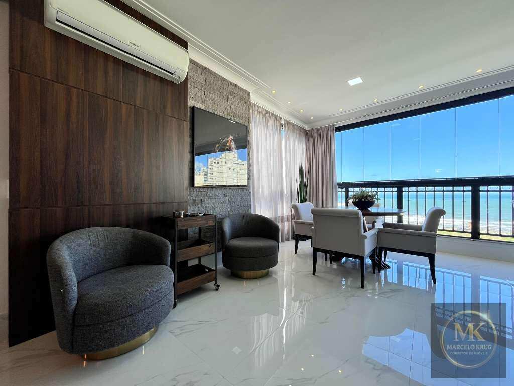 Apartamento á Venda com Vista Mar 5 suítes sendo 1 Máster 250m2 Privativos Mobiliado Pagamento Facilitado Meia Praia Itapema - Marcelo Krug Corretor de Imóveis