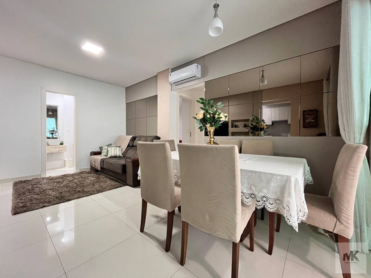 Apartamento à venda em Itapema, Meia Praia, com 2 quartos, 81.00m² - Marcelo Krug Corretor de Imóveis