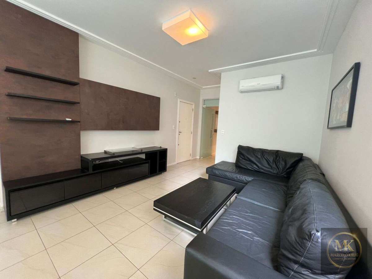 Apartamento Mobiliado em Meia Praia poucos metros do mar à venda em Itapema, MEIA PRAIA, com 3 quartos sendo 1 suíte - Marcelo Krug Corretor de Imóveis