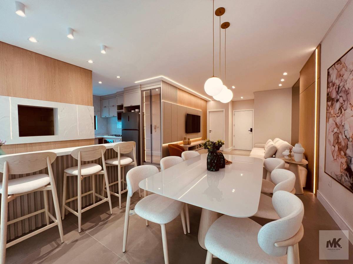 Apartamento à venda,3 Suítes 110m2 Privativos, Pagamento facilitado Direto  Itapema, Meia Praia - Marcelo Krug Corretor de Imóveis