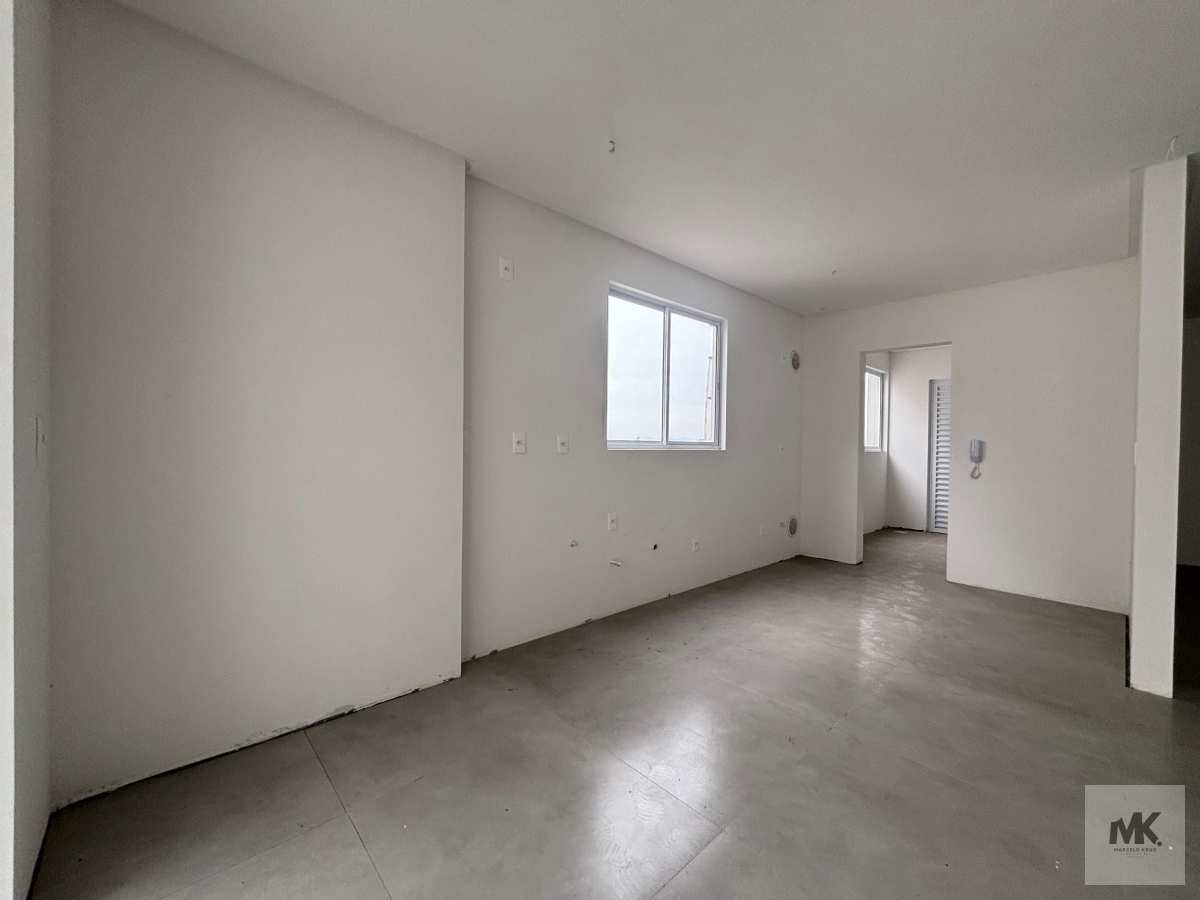 Apartamento à Venda,com 3 Suítes 158.00m² Privativos + Lazer em Meia Praia de Itapema - Marcelo Krug Corretor de Imóveis