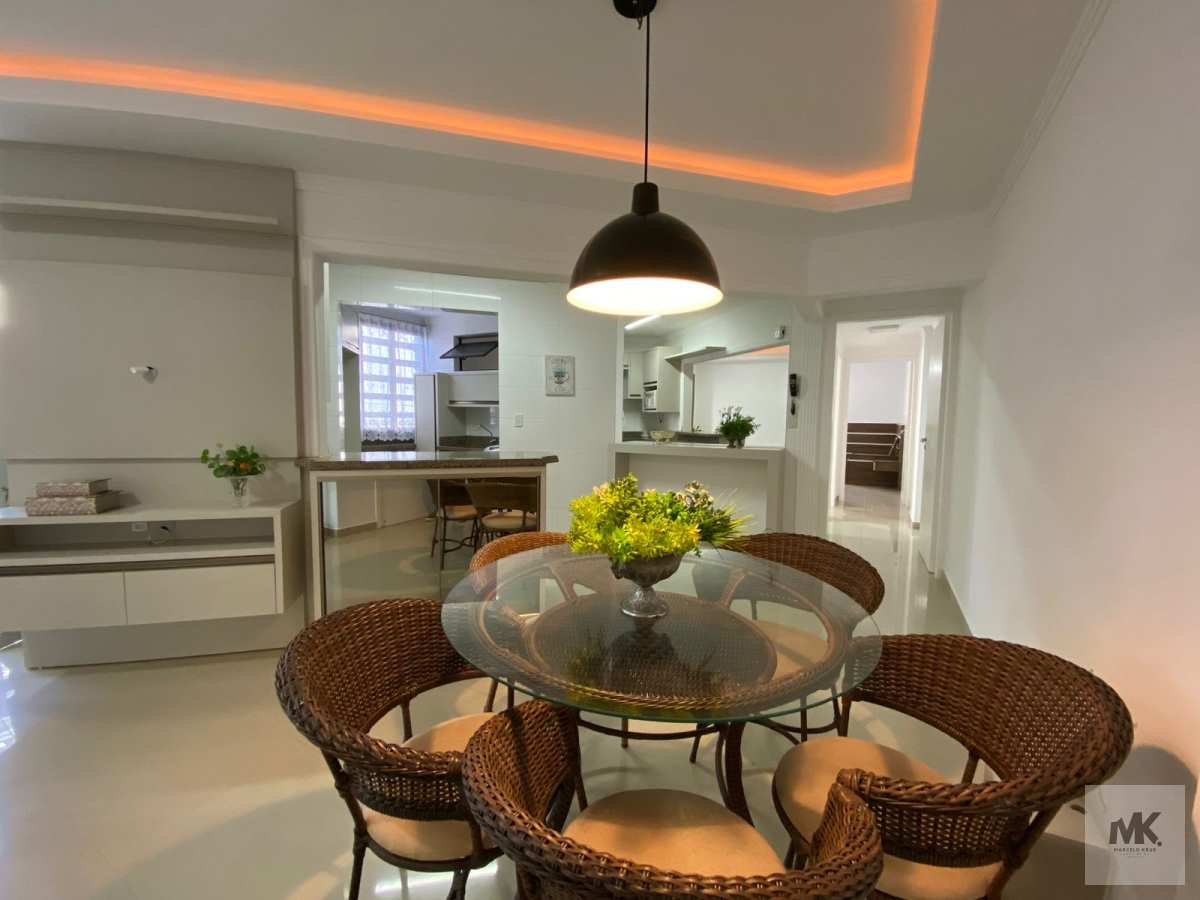 Apartamento à venda com 115m2 Privativos 3 Dormitórios Sendo 1 Suíte Próximo ao Mar em Meia Praia - Marcelo Krug Corretor de Imóveis