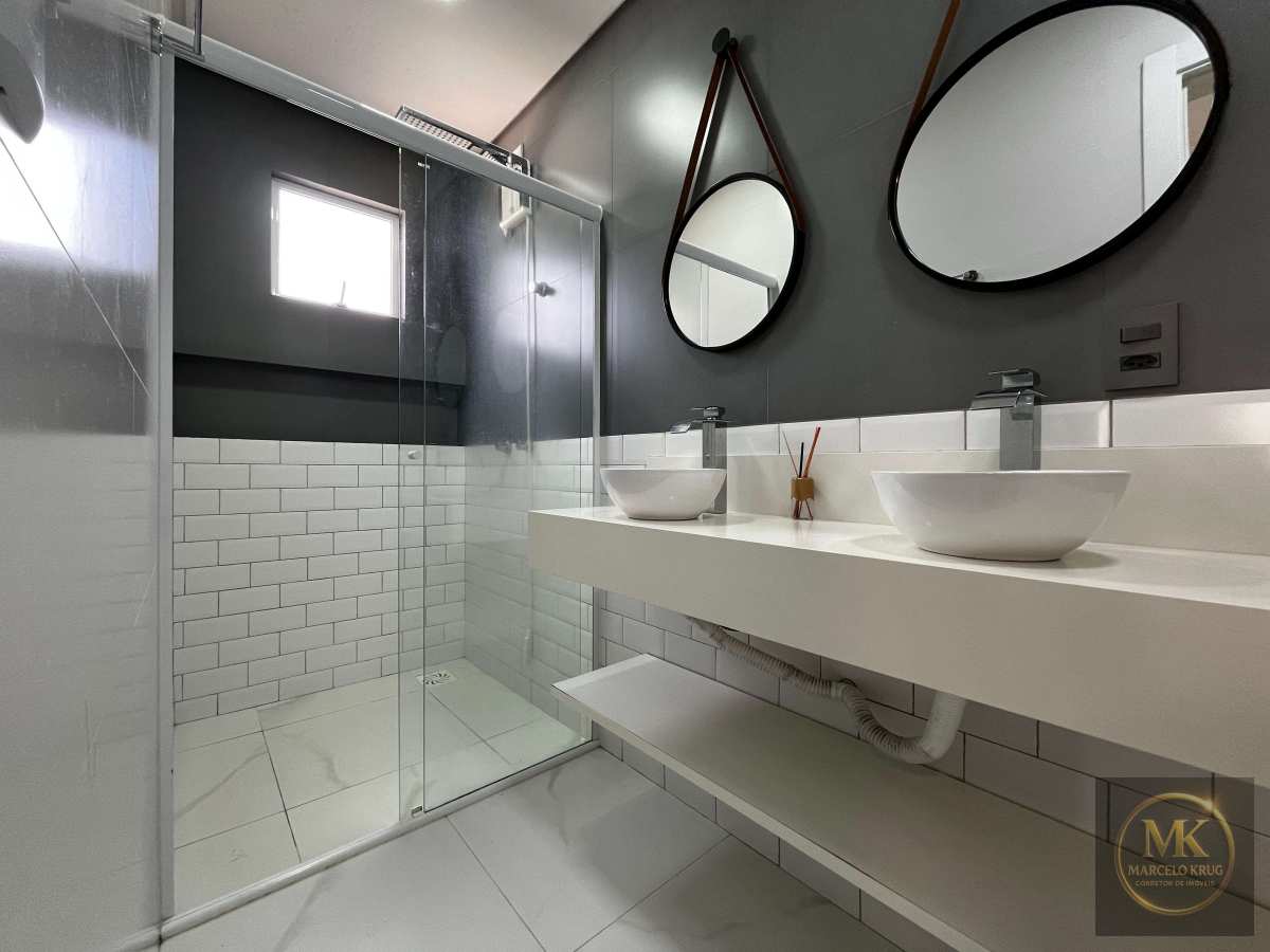 Cobertura 3 suítes 118.00m² Privativos + 2 Vagas De Garagem Pagamento Facilitado em Meia Praia de Itapema SC - Marcelo Krug Corretor de Imóveis