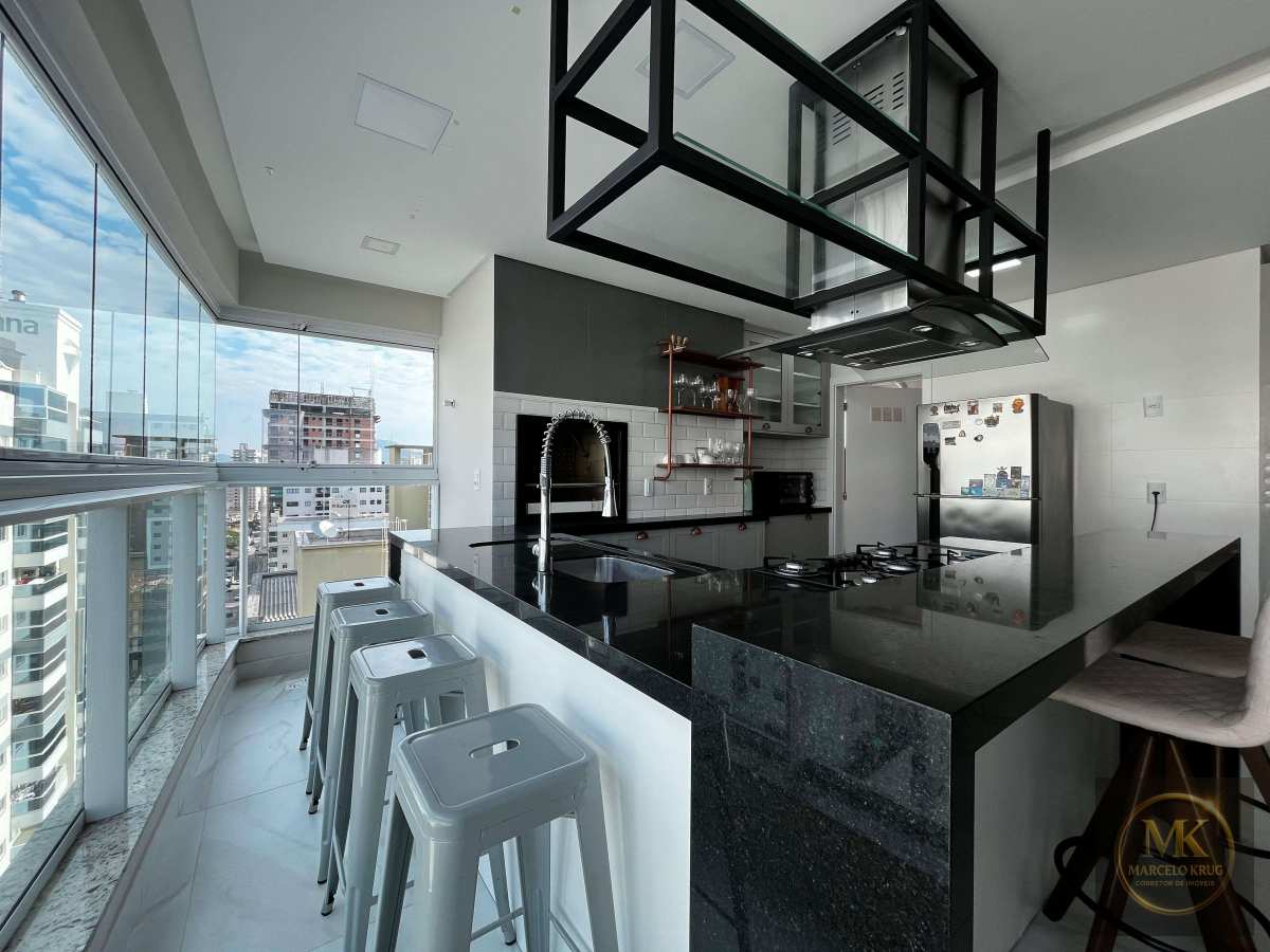 Cobertura 3 suítes 118.00m² Privativos + 2 Vagas De Garagem Pagamento Facilitado em Meia Praia de Itapema SC - Marcelo Krug Corretor de Imóveis