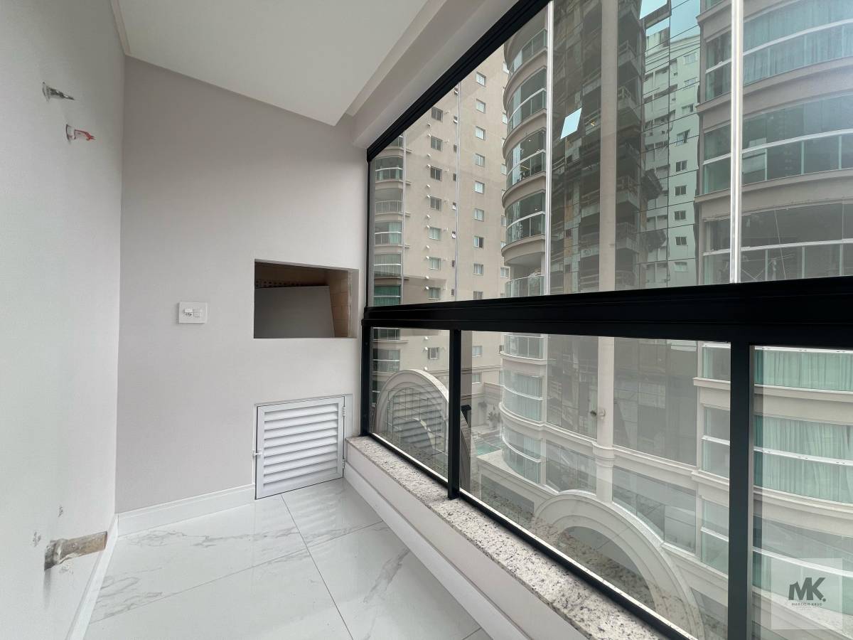 Apartamento à Venda em Itapema, Meia Praia, 3 Dormitórios Sendo 2 suítes com 101m2Privativos Imóvel Novo sem Uso. - Marcelo Krug Corretor de Imóveis