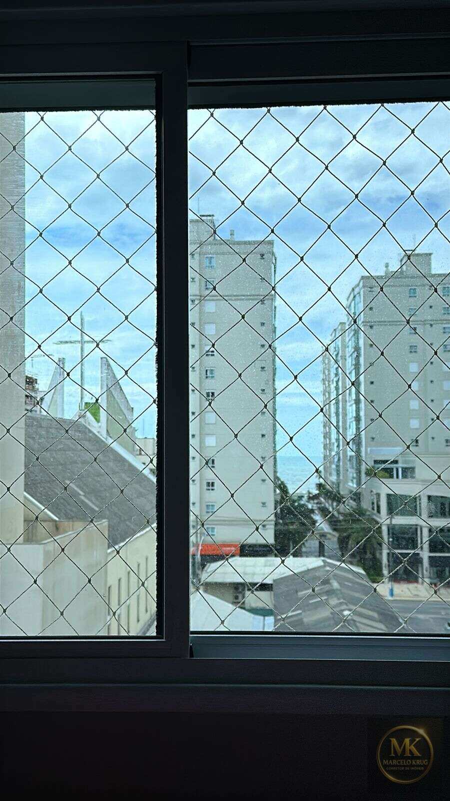 Apartamento à venda, no RESIDENCIAL HELOISA em Itapema, MEIA PRAIA, com 4 quartos - Marcelo Krug Corretor de Imóveis