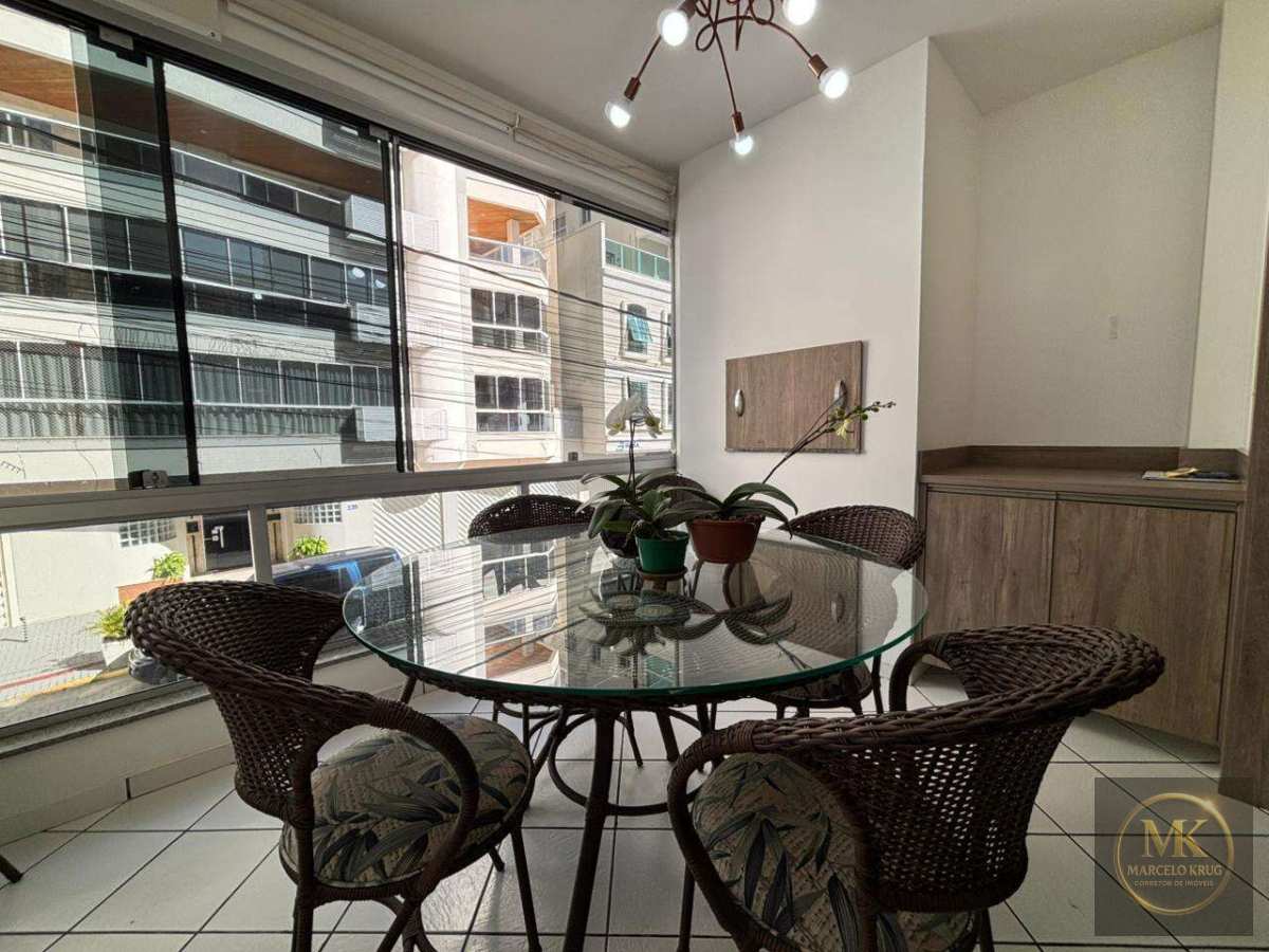Apartamento à venda, no EDIFICIO CONCAVI,  em Itapema, Meia Praia, com 4 quartos, 179,62m²