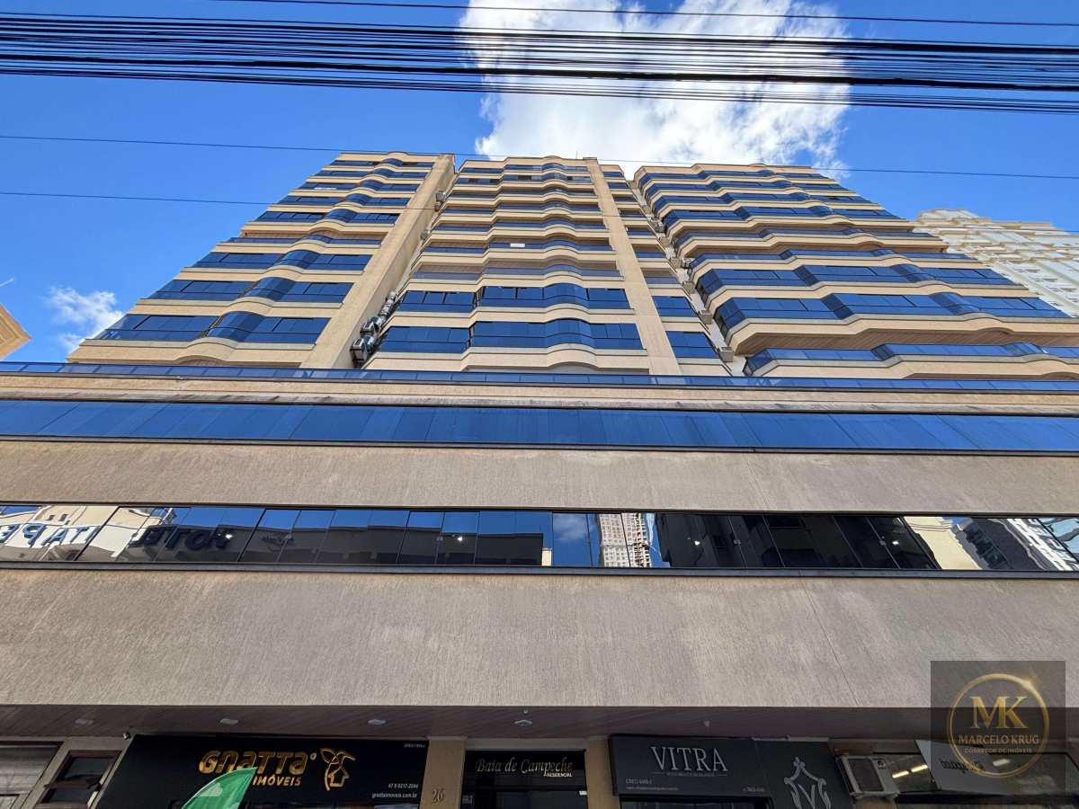 Apartamento à venda Com 4 Dormitórios Sendo 2 Suítes 147m² Privativos em Meia Praia em Itapema Pagamento Facilitado - Marcelo Krug Corretor de Imóveis