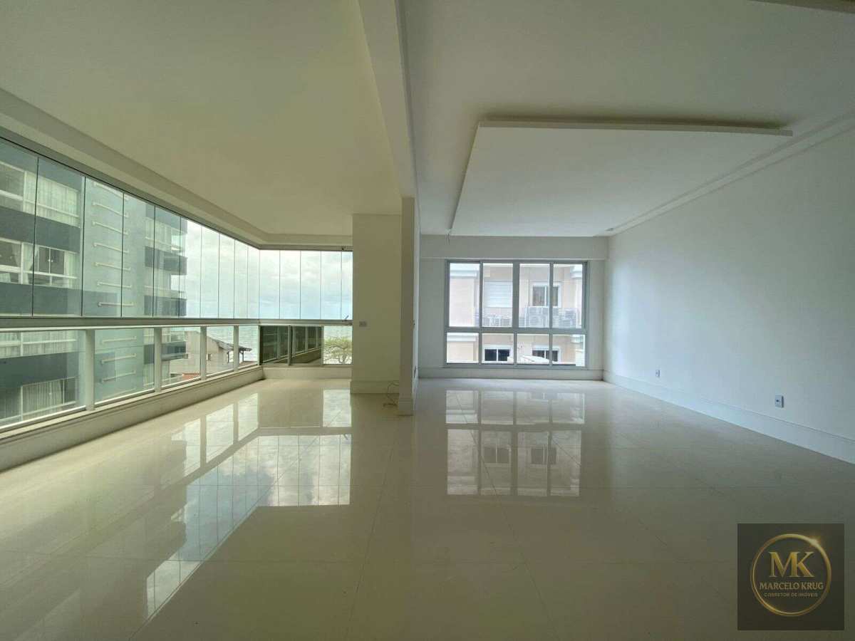 Apartamento Quadra Mar 4 Suítes Sendo 1 Máster 240.00m² Privativos Vista Mar + 3 Vagas Pagamento Direto Meia Praia Itapema - Marcelo Krug Corretor de Imóveis