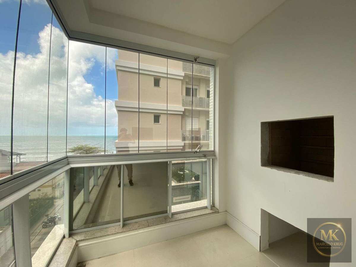 Apartamento Quadra Mar 4 Suítes Sendo 1 Máster 240.00m² Privativos Vista Mar + 3 Vagas Pagamento Direto Meia Praia Itapema