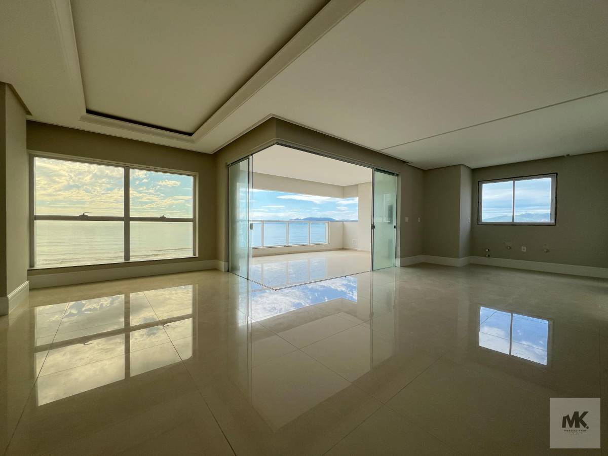 Apartamento à Venda, Frente Mar com 192,84m² Privativos.  Vista Panorâmica do Mar 4 Suítes 3 Vagas de Garagem. Pagamento Facilitado. - Marcelo Krug Corretor de Imóveis