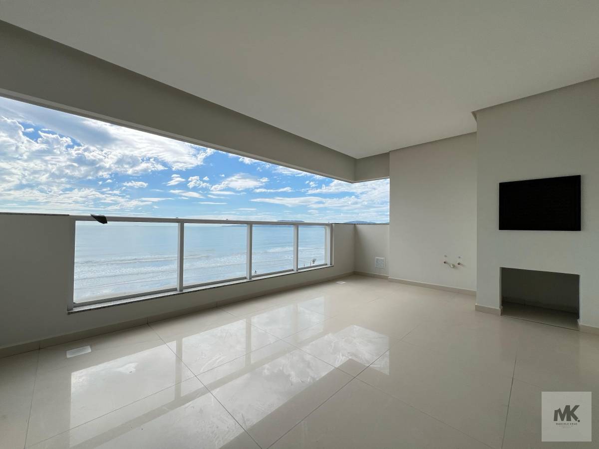 Apartamento à Venda, Frente Mar com 192,84m² Privativos. Vista Panorâmica do Mar 4 Suítes 3 Vagas de Garagem. Pagamento Facilitado. - Marcelo Krug Corretor de Imóveis