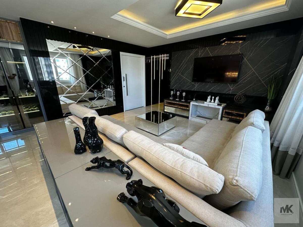 Apartamento à Venda, 4 Suítes Sendo 1 Máster 199.5m² + 3 Vagas de Garagem + Lazer Pagamento Facilitado Meia Praia Itapema SC