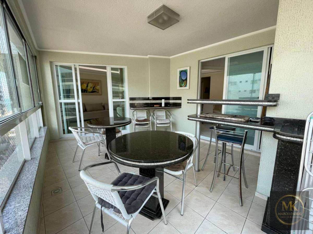 Apartamento à venda, 3 Dormitórios Sendo 1 Suíte + 4 Vagas de Garagem 134.00m² Privativos Pagamento Direto Dono Meia Praia Itapema - Marcelo Krug Corretor de Imóveis