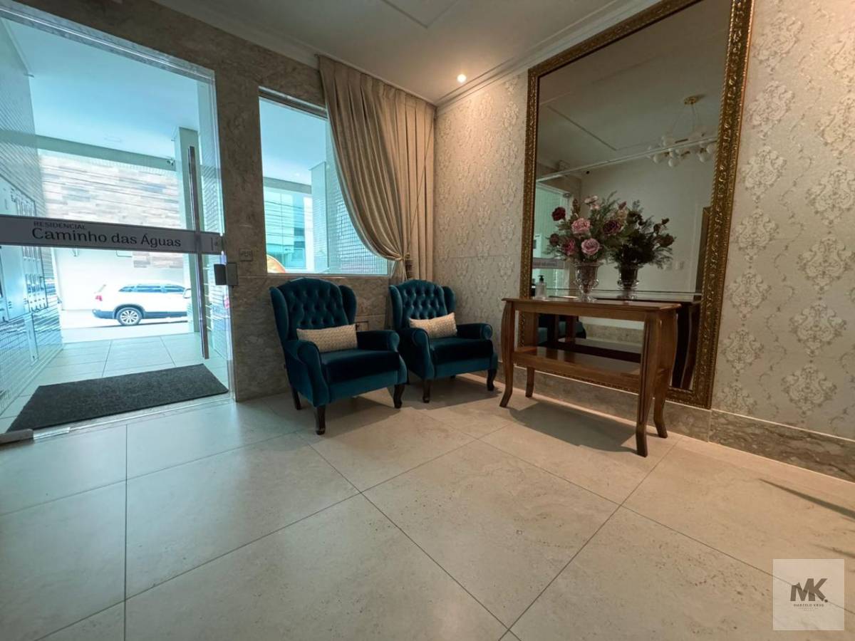 APTO MOBILIADO Á 350 METROS DO MAR EM ITAPEMA MEIA PRAIA - Marcelo Krug Corretor de Imóveis