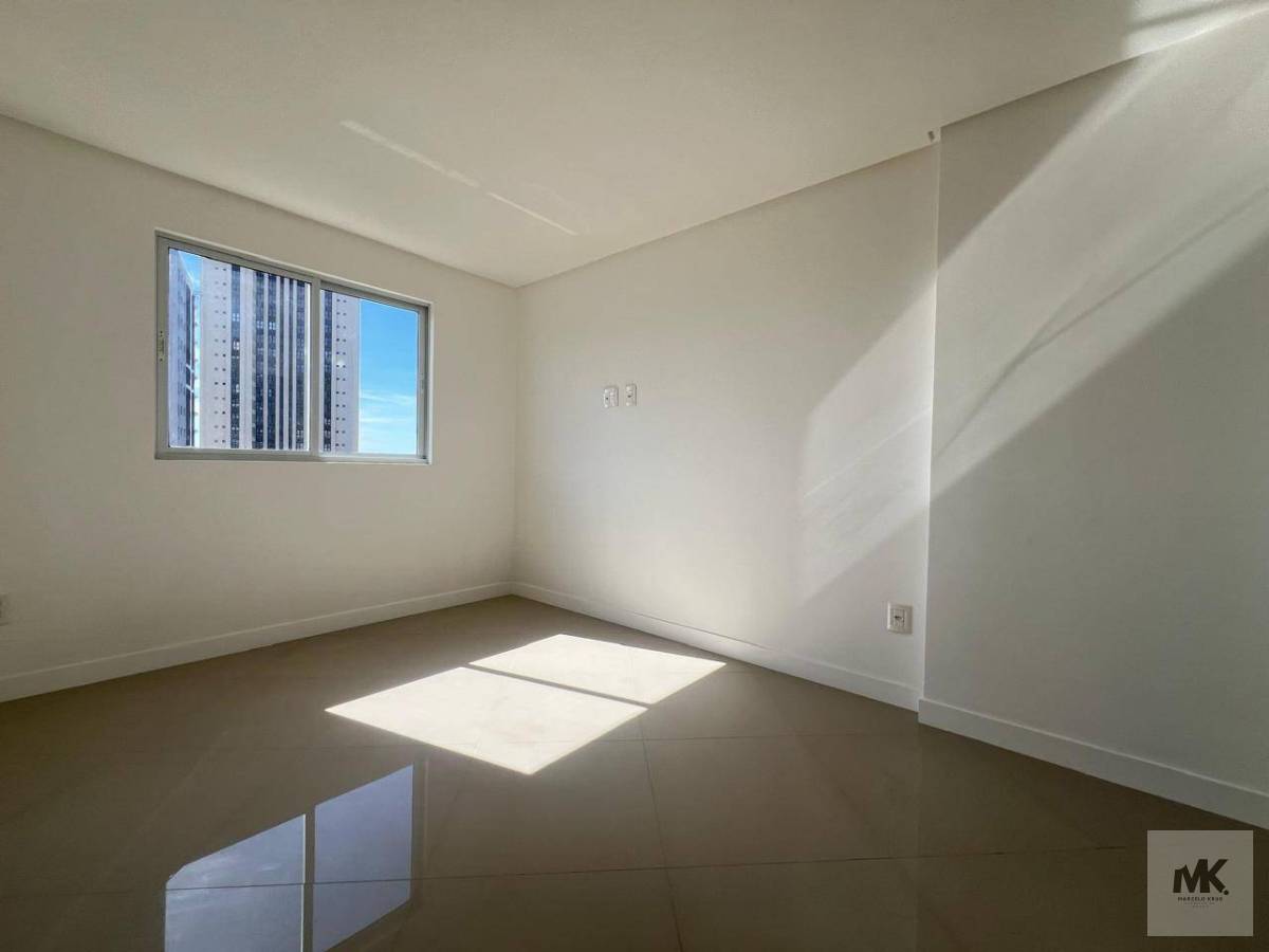 Apartamento Novo à venda, com 2 Dormitórios Sendo 1 Suíte + 1 vaga de Garagem em Tabuleiro das Oliveiras Itapema - Marcelo Krug Corretor de Imóveis